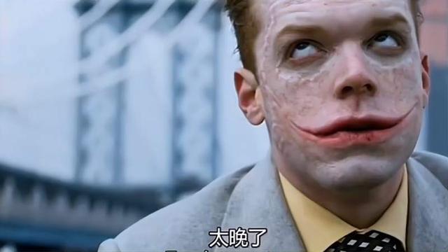 十大错乱的明星脸（牛眼高耸鼻小丑上扬嘴角）(29)