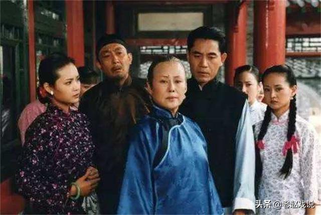 大宅门主演20年后重聚聚餐（大宅门演员现状）(2)