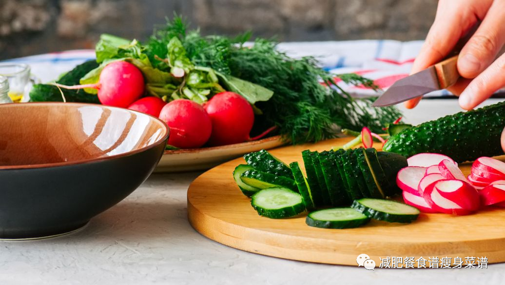 越吃越瘦的9种食物名单（减肥食物排行榜前十名）(图1)
