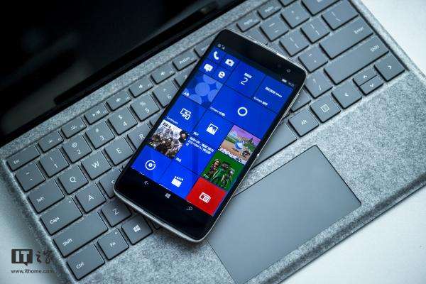 wp7系统(手机操作系统里面还有Windows？)