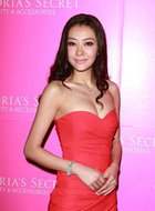 小鱼（何佩瑜饰演）