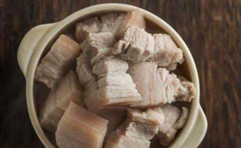 红焖肉应该怎么做,红焖肉和什么炖好吃图1