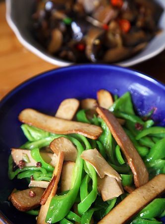 鸡蛋干可以炒什么菜好吃