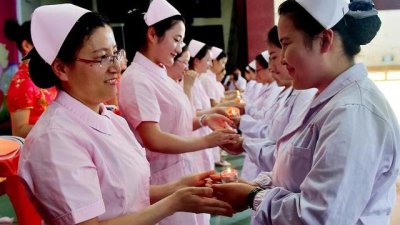 ​文科能报考的医学相关专业什么专业（文科能考医学类专业吗）