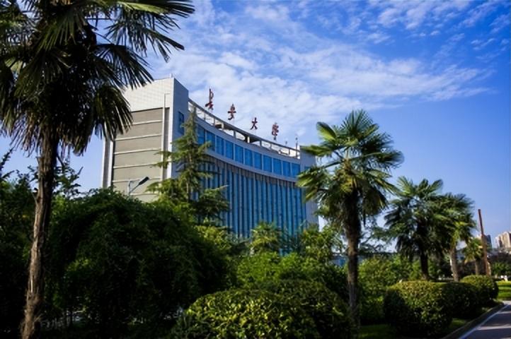 长安大学各个专业排名（西安长安大学全国排名）