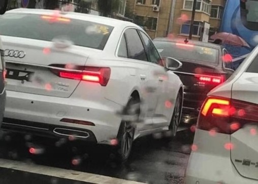 全新换代奥迪A6L，摆脱了“官车”以后，你会选择什么配色？