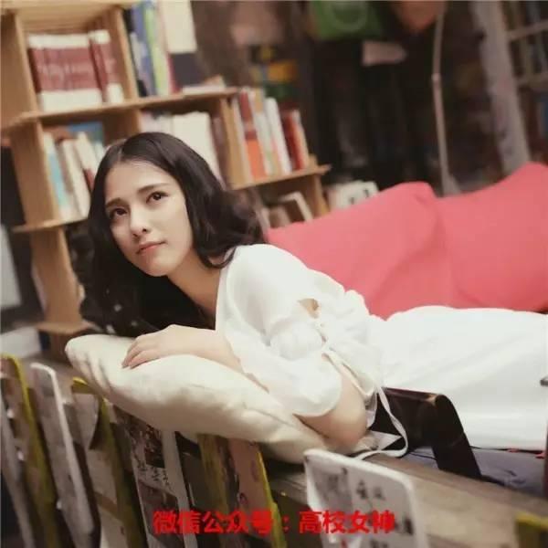 才貌双全各大高校校花大盘点（华中科技大学校花黄静逸似花仙子）(11)