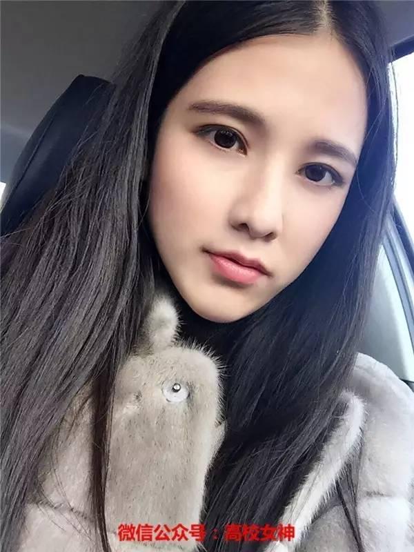 才貌双全各大高校校花大盘点（华中科技大学校花黄静逸似花仙子）(26)