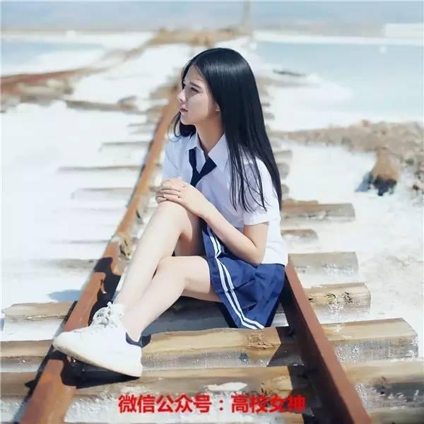 才貌双全各大高校校花大盘点（华中科技大学校花黄静逸似花仙子）(37)