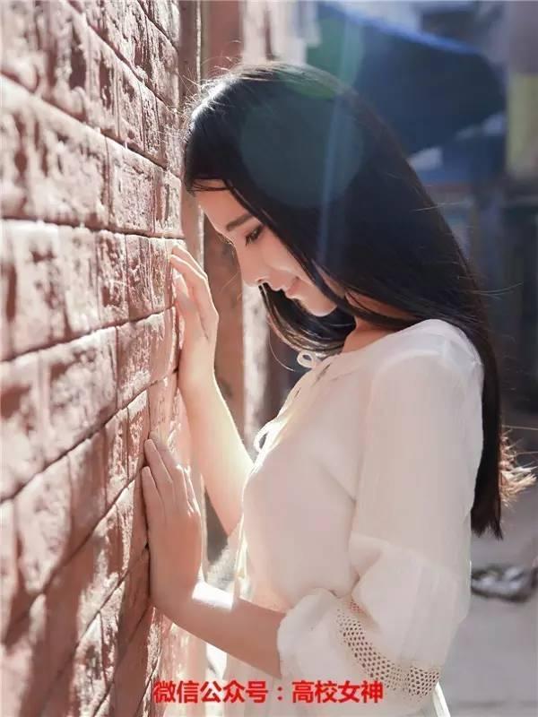 才貌双全各大高校校花大盘点（华中科技大学校花黄静逸似花仙子）(17)