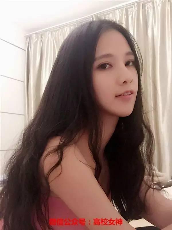 才貌双全各大高校校花大盘点（华中科技大学校花黄静逸似花仙子）(34)