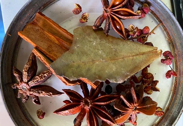 生牛肉怎么煮又烂又嫩又好吃，家常炖牛肉的技巧总结
