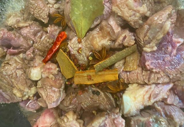 生牛肉怎么煮又烂又嫩又好吃，家常炖牛肉的技巧总结