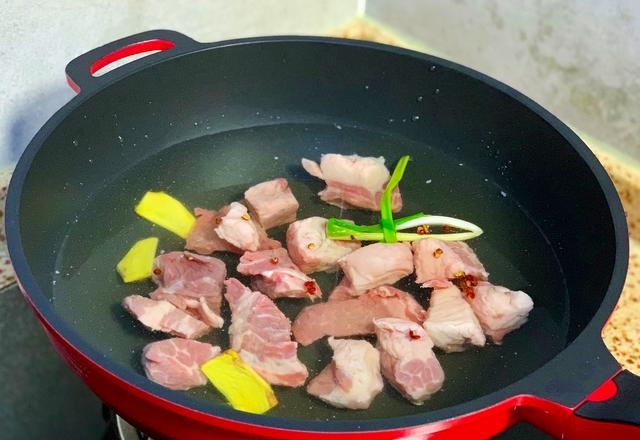 生牛肉怎么煮又烂又嫩又好吃，家常炖牛肉的技巧总结