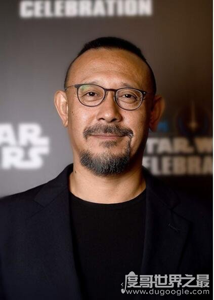 姜文跟姜武什么关系,两人是同父同母的亲兄弟