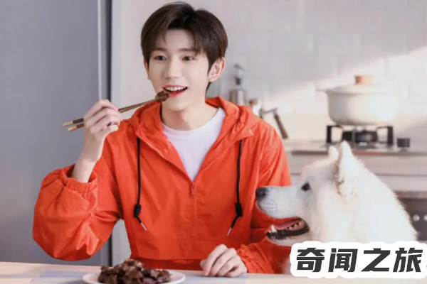王源公共场所抽烟事件,王源在公共场所内抽烟