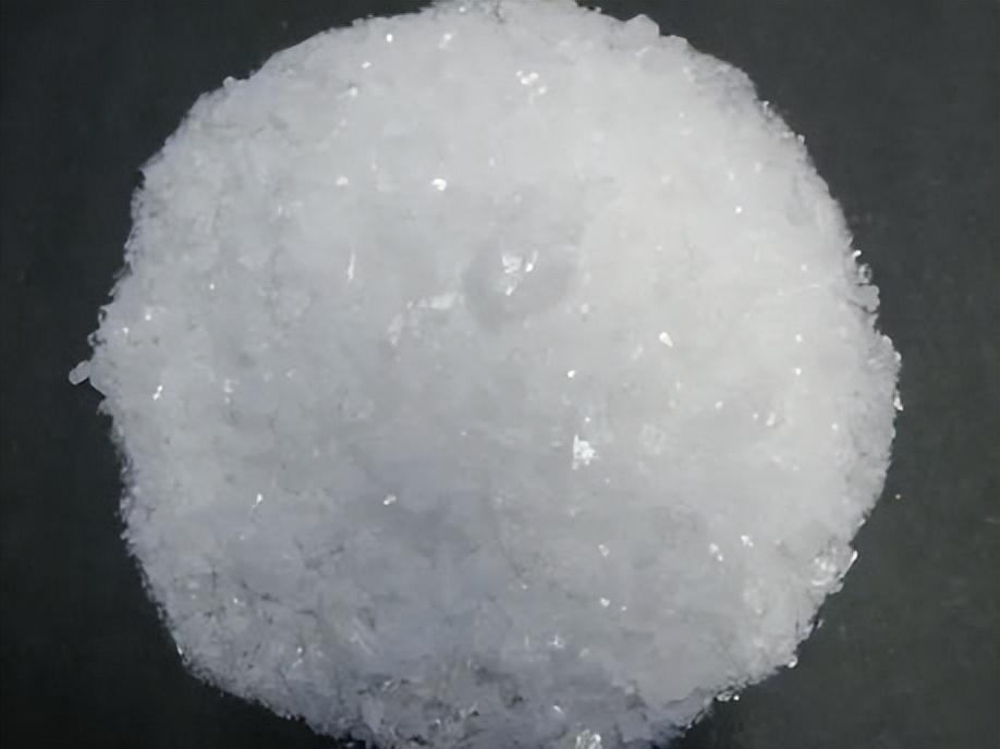 硝酸银溶液是什么颜色(硝酸银溶液的配制)