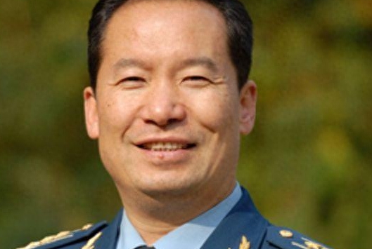 徐勇凌小号曝光，五个字霸气回应崔永元，网友：不想活的节奏