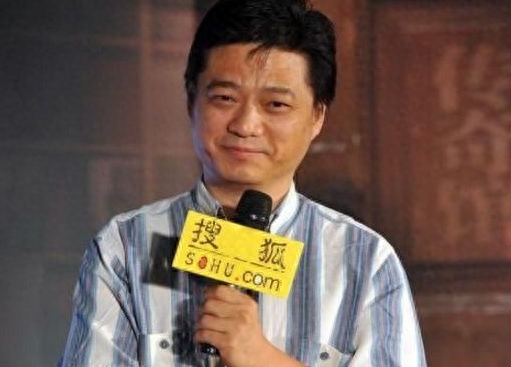 徐勇凌小号曝光，五个字霸气回应崔永元，网友：不想活的节奏