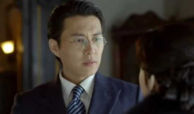 ​看《伪装者》原著才懂明镜为何说汪曼春，永远成不了明楼的床头书