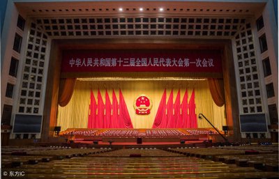 ​作为国家最高权力机关的全国人大及其常委会分别有哪些职权？