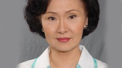 ​雪妮，是著名粤语电影演员，《女黑侠木兰花》成为雪妮的代表作