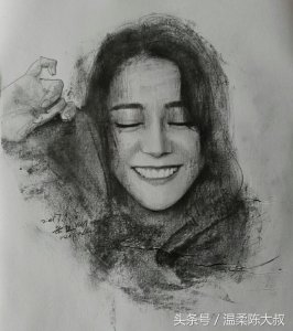 ​给迪丽热巴的素描肖像画打分？你给几分？