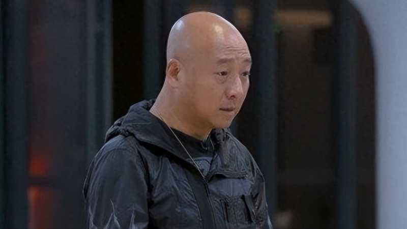 零点乐队主唱(“绿藤炮王”周晓鸥的消失)