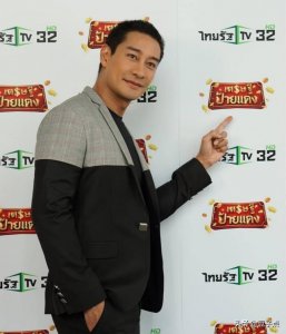 ​泰星Noon为Pong宣传新剧，Pong和Sammy合作