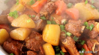 ​排骨怎么做才好吃呢(教你这样做，肉香酥烂，回味无穷，做法超简单)