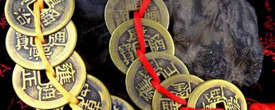 ​卫生间门对着卧室门五帝钱挂哪里 卫生间门内挂五帝钱好吗