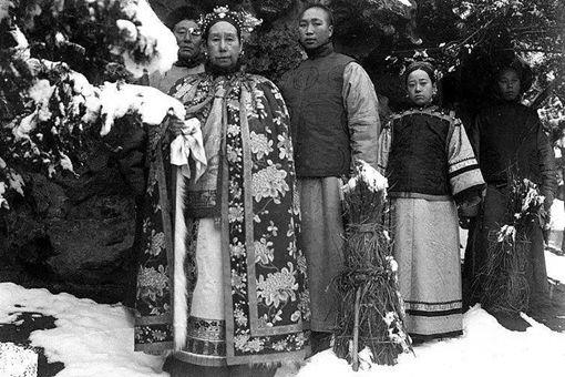 慈禧怎样掌握大权的