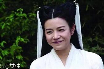 丸子头适合什么脸型 一秒扎成的超美丸子头