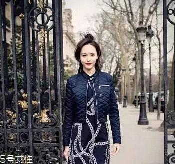 丸子头适合什么脸型 一秒扎成的超美丸子头