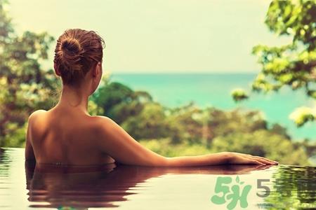 高血压能泡温泉吗？血压高适合泡温泉吗？