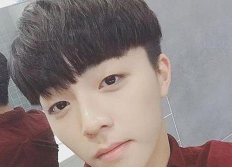 生活2024年烫发发型男 2024男生烫发发型图片  10