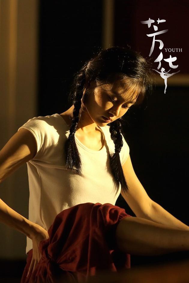 《芳华》值得看吗？影评：感受到了冯小刚的走心，不可多得