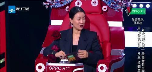 《中国新歌声》一个细节告诉你, 为什么那英要让杨千嬅当众出丑