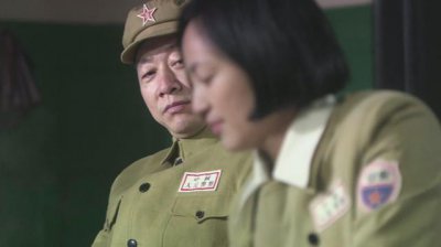 ​《风筝》袁农醉酒对韩冰做了恶心事，遭报复后自杀?她却因他而死!