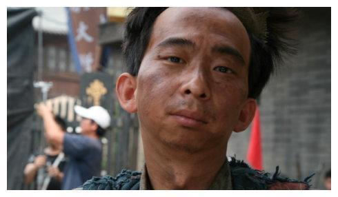 丑星巨兴茂，做了一辈子配角，为何能娶到貌美如花的妻子？
