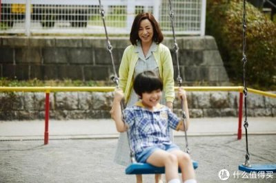 ​影片《百花》： 菅田将晖、原田美枝子互飙演技，在流逝的记忆里拾起爱的证据