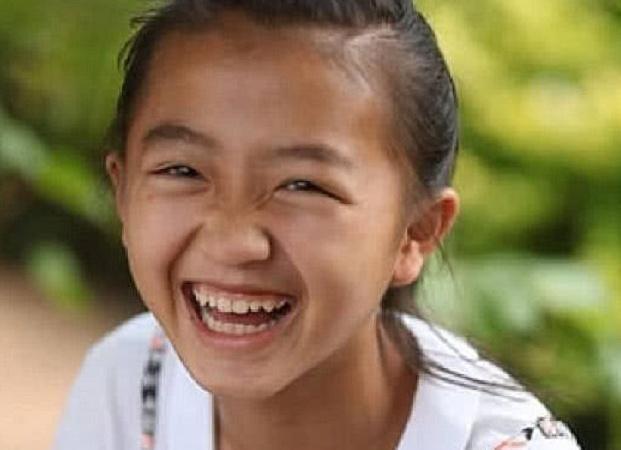 变形计叛逆女孩后续：韩安冉当妈，陈佩雯当网红