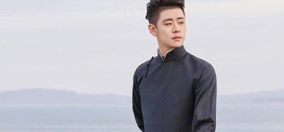 ​这才叫看子敬父！张云雷当年成名后，南京德云社直接划给了他爸爸
