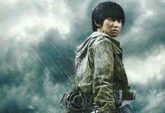 巨人：真人版角色剧照，没想到艾伦神还原！三笠的角色亮了！