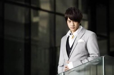 ​《泡沫之夏》的6位男主，谁才是从书中走出来的男神？