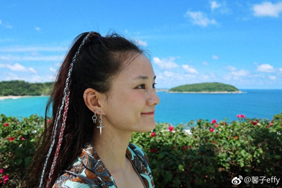 《红苹果乐园》女主馨子近照曝光，网友：明明很漂亮就是不红