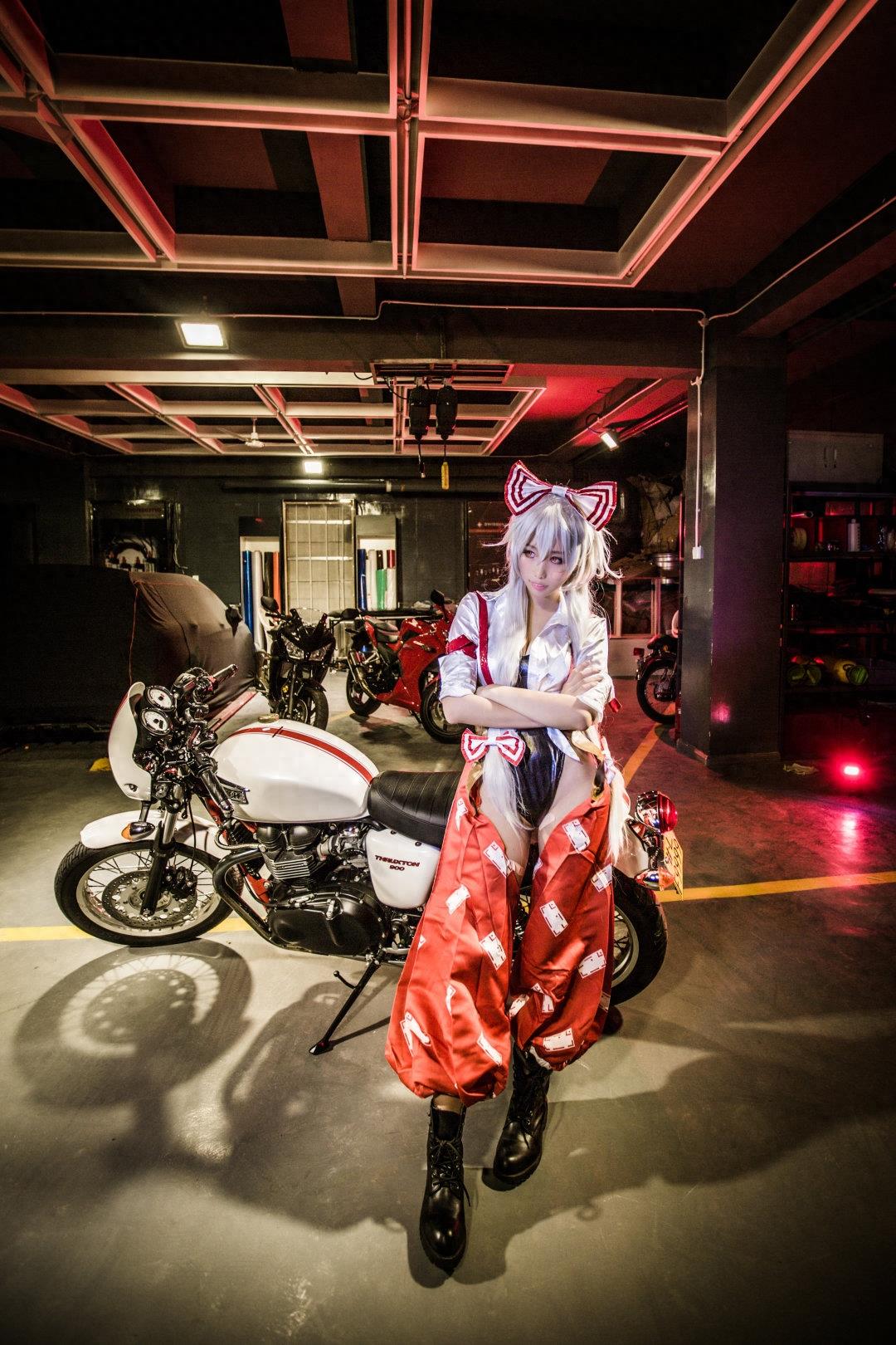 《东方Project》藤原妹红COS 帅气可爱的机车娘