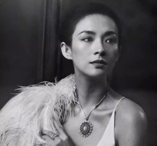 ​章子怡素颜照曝光：你最真实的样子，就是最美的自己
