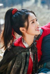 ​路招摇有8套红衣：图1像少女，图2明媚，图6可爱，图8惊艳全网
